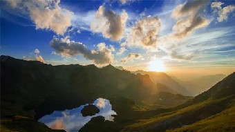 括职工工资福利费差旅费办公费折旧费修理费......《非财务经理的财务管理》摘录
